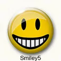 Button mit grinsendem Smiley