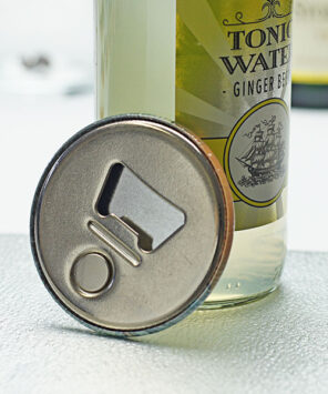 Flaschenöffner mit Magnet bedrucken lassen: ideal für Bars oder einen JGA