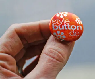 metallic button hand Buttons 25 mm mit Bogennadel
