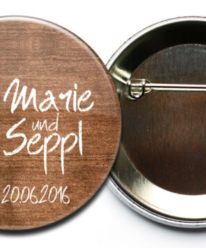 Hochzeitsanstecker mit SIcherheitsnadel personalisiert Holz-Optik Herz