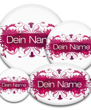 floral gestalteter Namensbutton in weinrot-weiß
