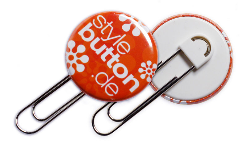 Button 32 mm Clipverschluss: Spangenclip als bedruckte Büroklammer