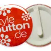 56mm-Button mit Clip / Spange aus Kunststoff