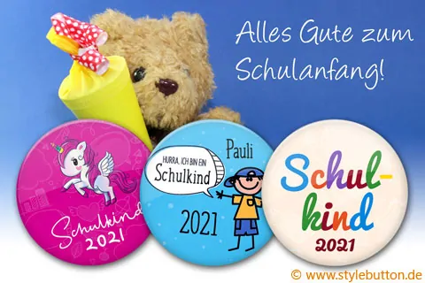 3 liebevoll gestaltete Schulkind-Buttons: persönliche Geschenke zur Einschulung