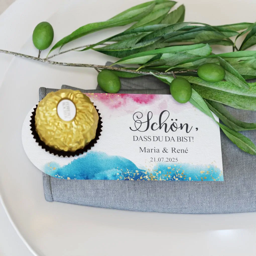 Pralinenkarte PK08-BP als Dekoration auf Hochzeittafel